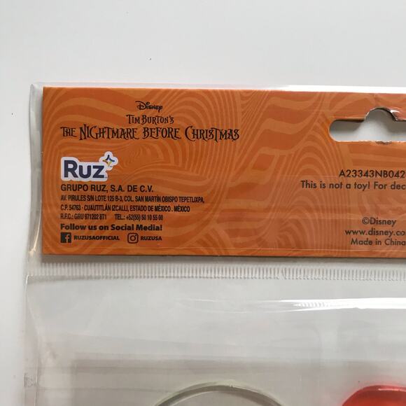 3/$20 Disney Nightmare Before Christmas New Halloween Decorative Gel Clings - Picture 3 of 6